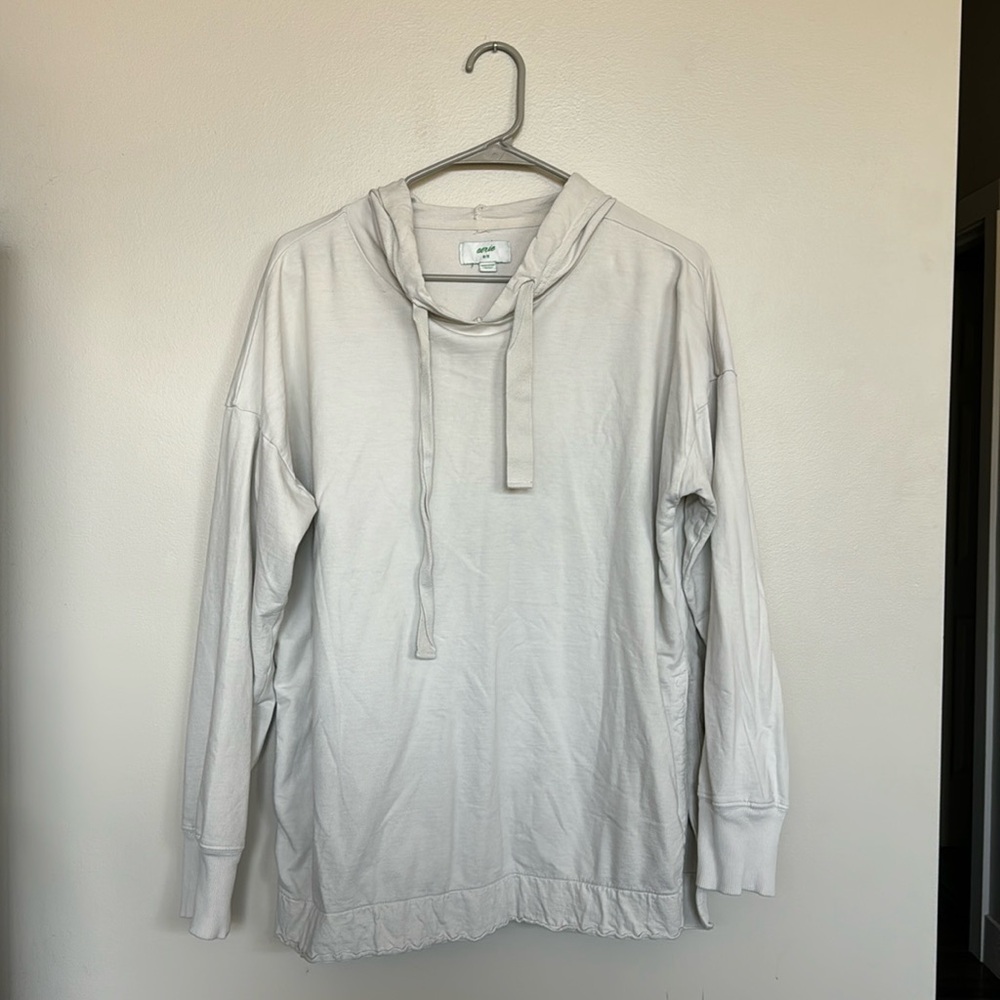 Aerie medium hoodie, cream color